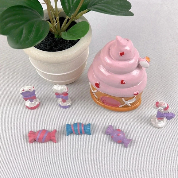 Garden Sweet Candy Miniature Figurines Set Of 7 - Picture 1 of 4